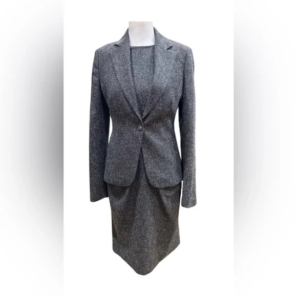 đź–¤Koton Elegant Two-Piece Gray & White Skirt Suit with Fuchsia Lining | Size 4đź–¤ - Picture 1 of 8